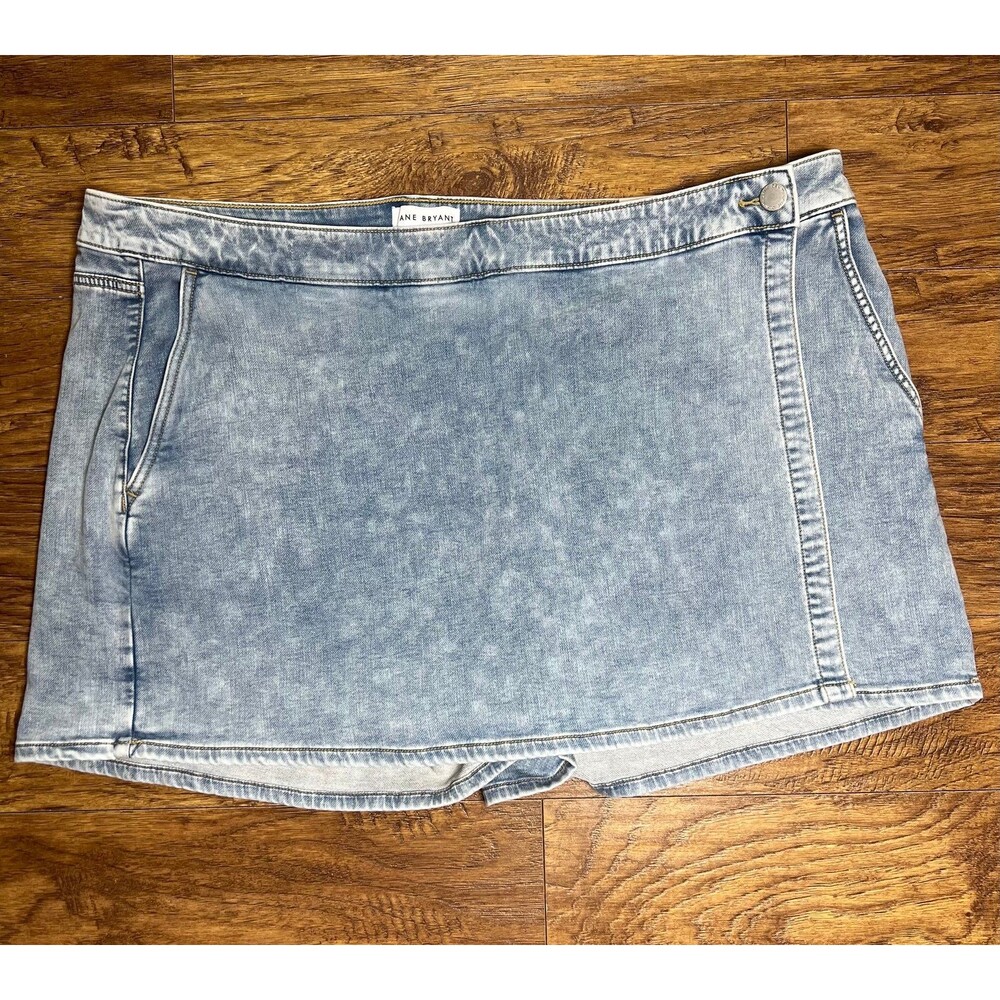 Lane Bryant Signature Fit Denim Skort - Light Wash size 22 New